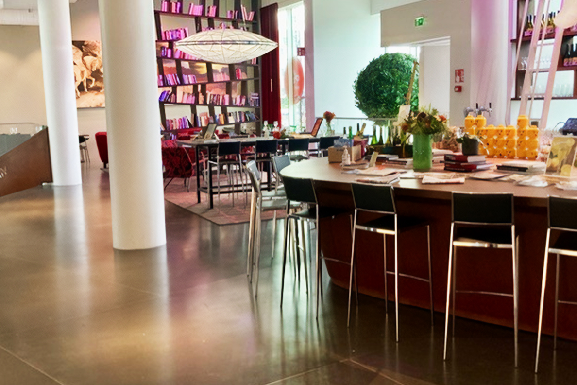 Kestävän kehityksen arkkitehtoninen TRU-betonilattia