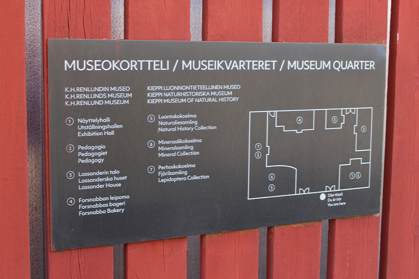 Opasteet osaksi rakennuksen arkkitehtuuria