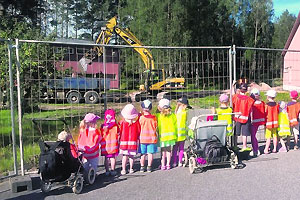 Työmaan rajaustuotteet samasta paikasta